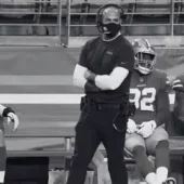 referee-in-NFL-match-with-the-locker-at-the-background