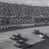 Image-of-Nascar-race-in-Delaware