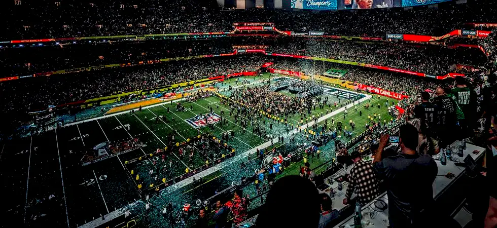 NFL-SUperBowl-ceremony-on-the-stadium