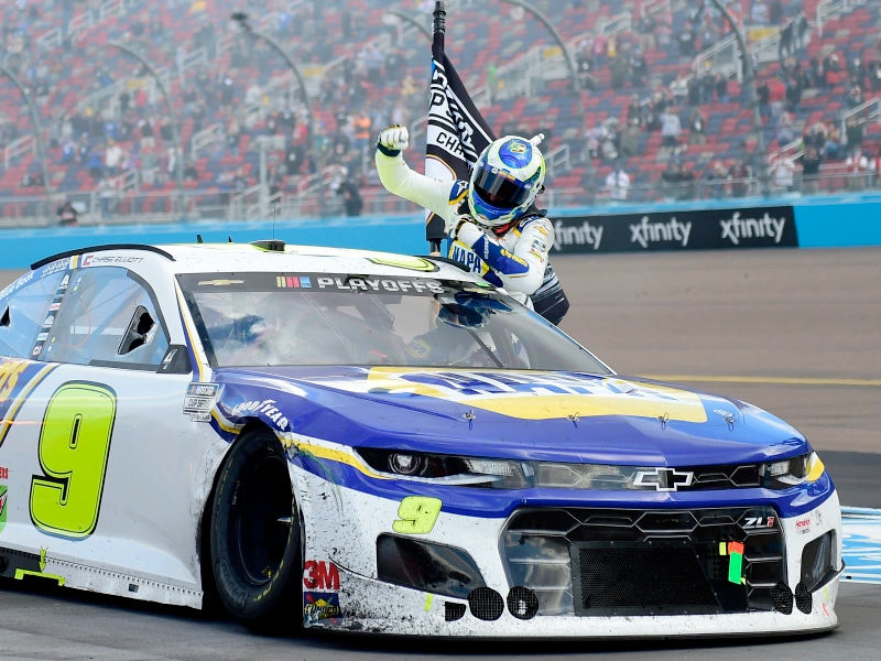 chase elliot odds nascar